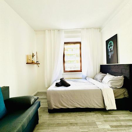 Very Spacious Apartment For Up To 7P With Great Location ウィーン エクステリア 写真