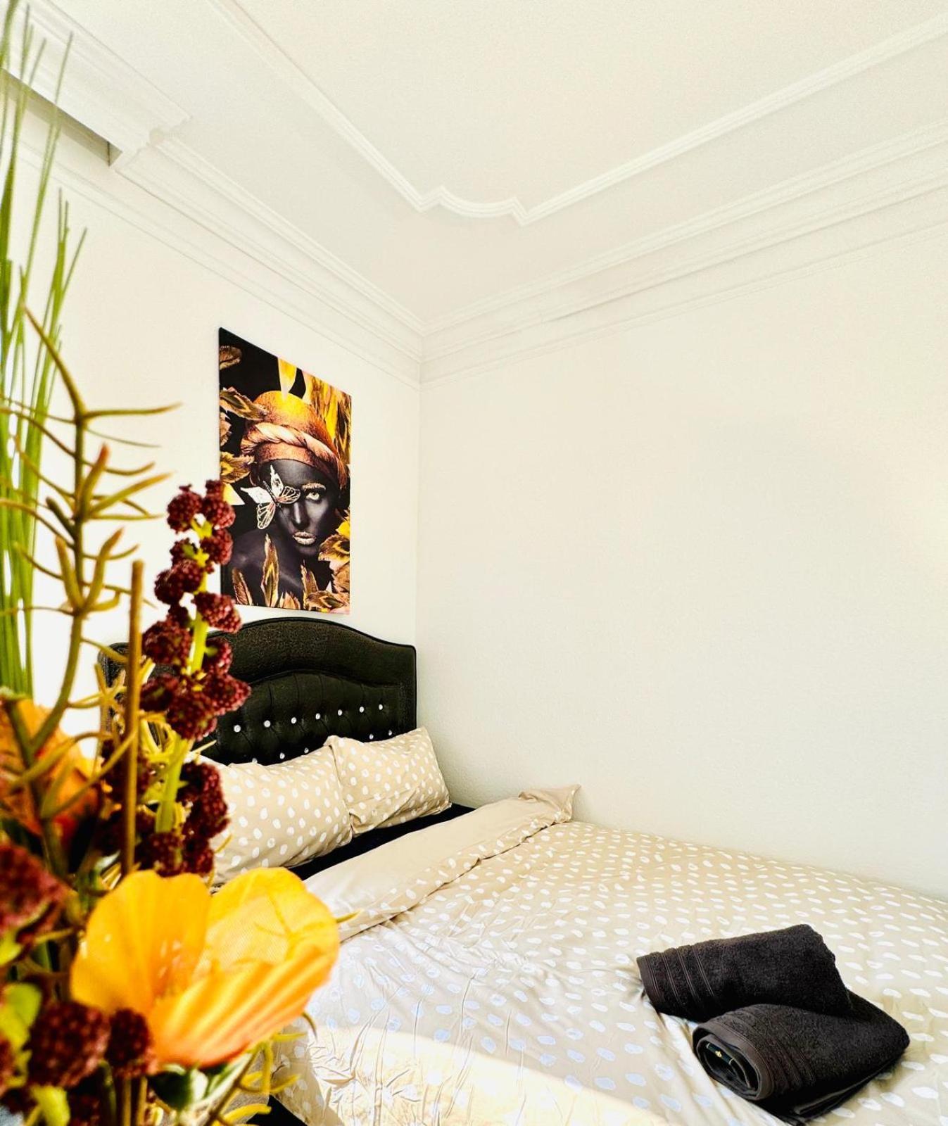 Very Spacious Apartment For Up To 7P With Great Location ウィーン エクステリア 写真