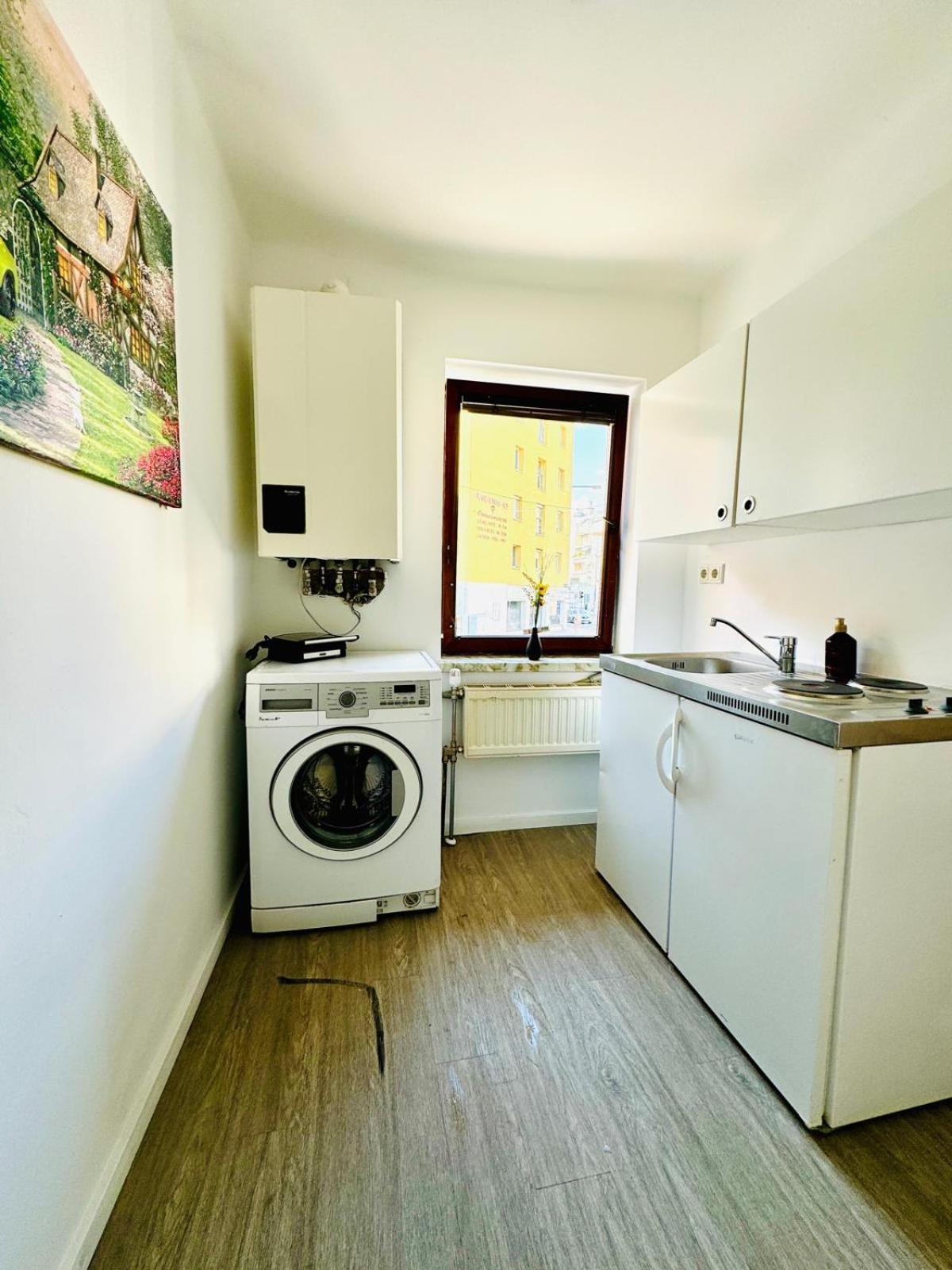 Very Spacious Apartment For Up To 7P With Great Location ウィーン エクステリア 写真